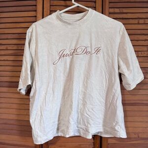 Nike Women’s Cream Short Sleeve 'Just Do It' Script Tee